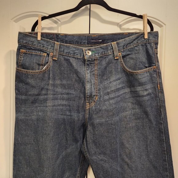 Y2K 2009 Tommy Hilfiger Jeans Men’s Size 38X30 Canvas Logo  Boot Cut  Blue Denim - Picture 2 of 10